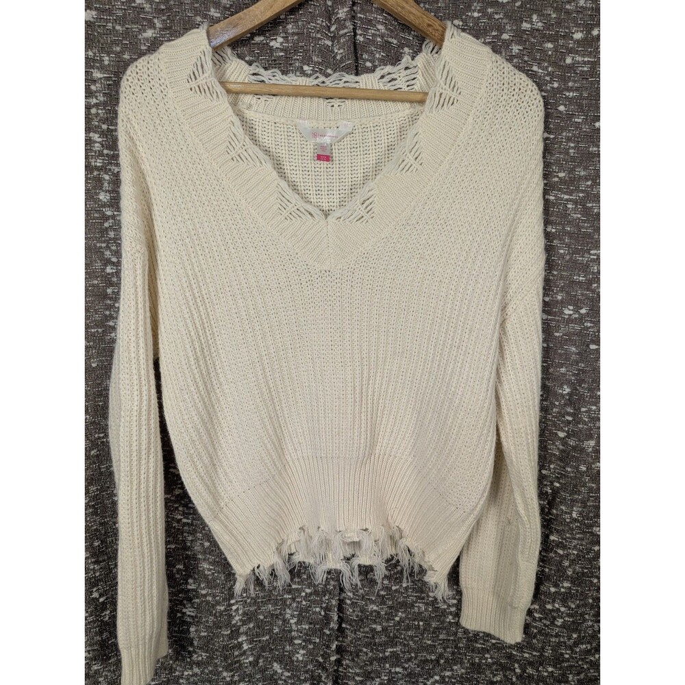 No Boundaries Nobo Distressed White Fringe Sweater Women's Size Small